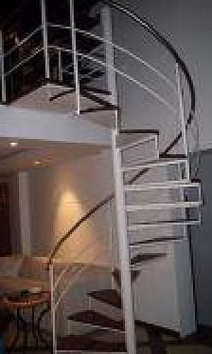 Fabricante de escadas de ferro  Fabricante de escadas de ferro