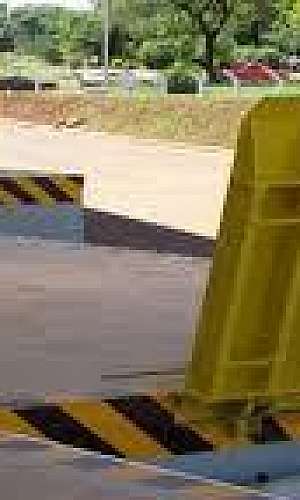 Niveladora de doca frontal eletro hidráulica Niveladora de doca frontal eletro hidráulica