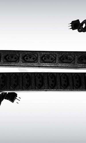 Régua de tomadas para rack  Régua de tomadas para rack